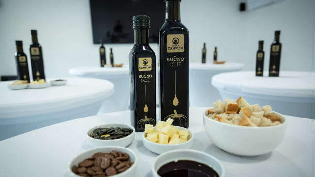 Kmetija Camplin, Igor Camplin