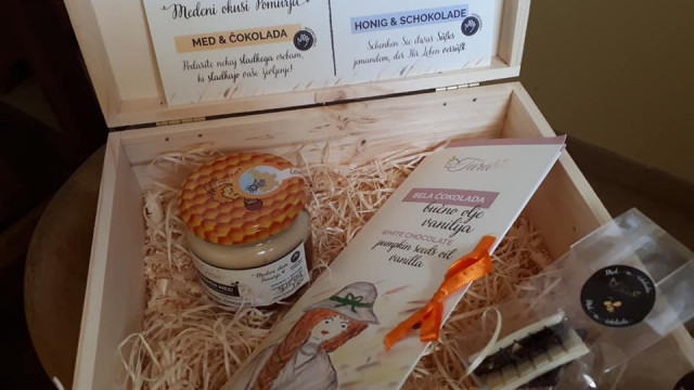 36389184-1302689106542396-8121981957887229952-n