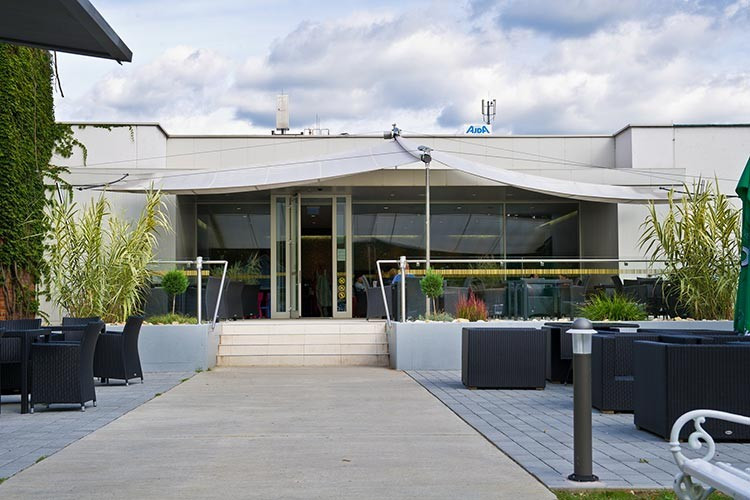 Terme 3000 - Cafe Praline