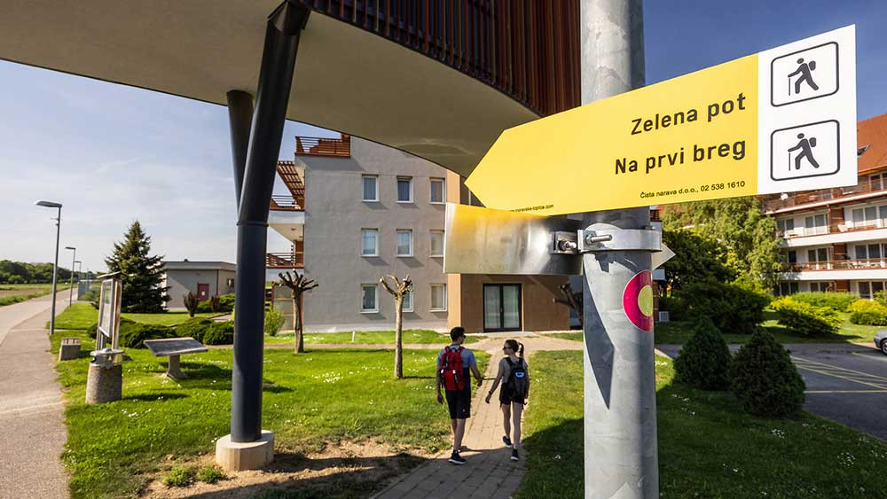 Na prvi breg